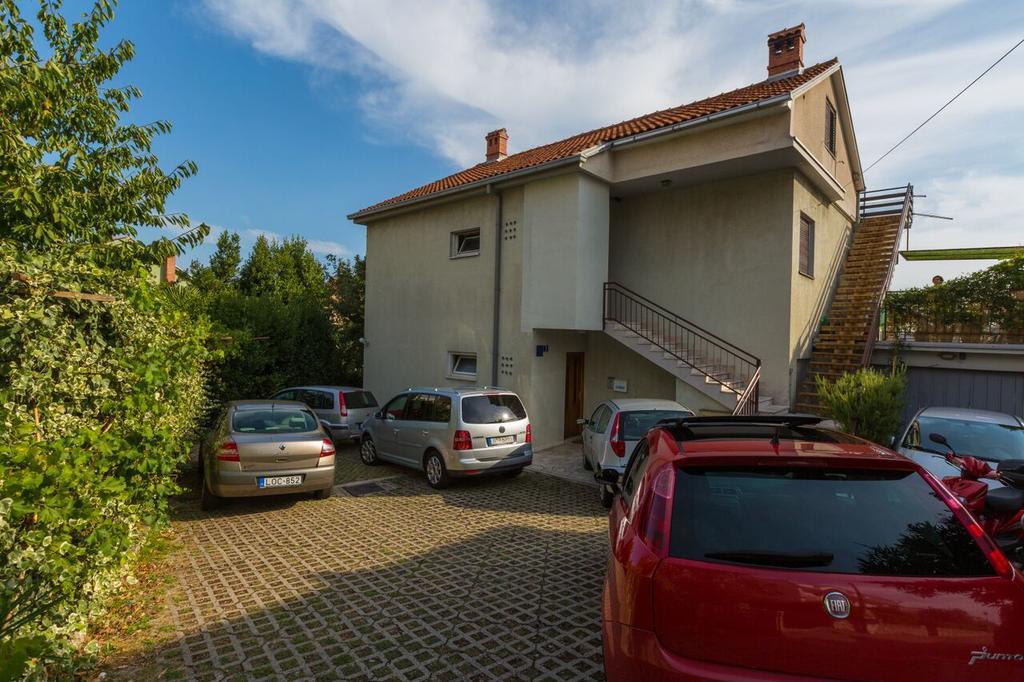 Ana Apartment Криквеница Екстериор снимка